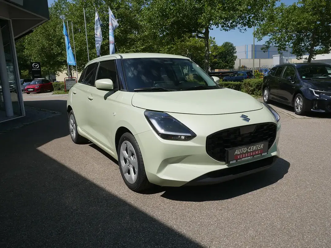Suzuki Swift - Thumbnail 4