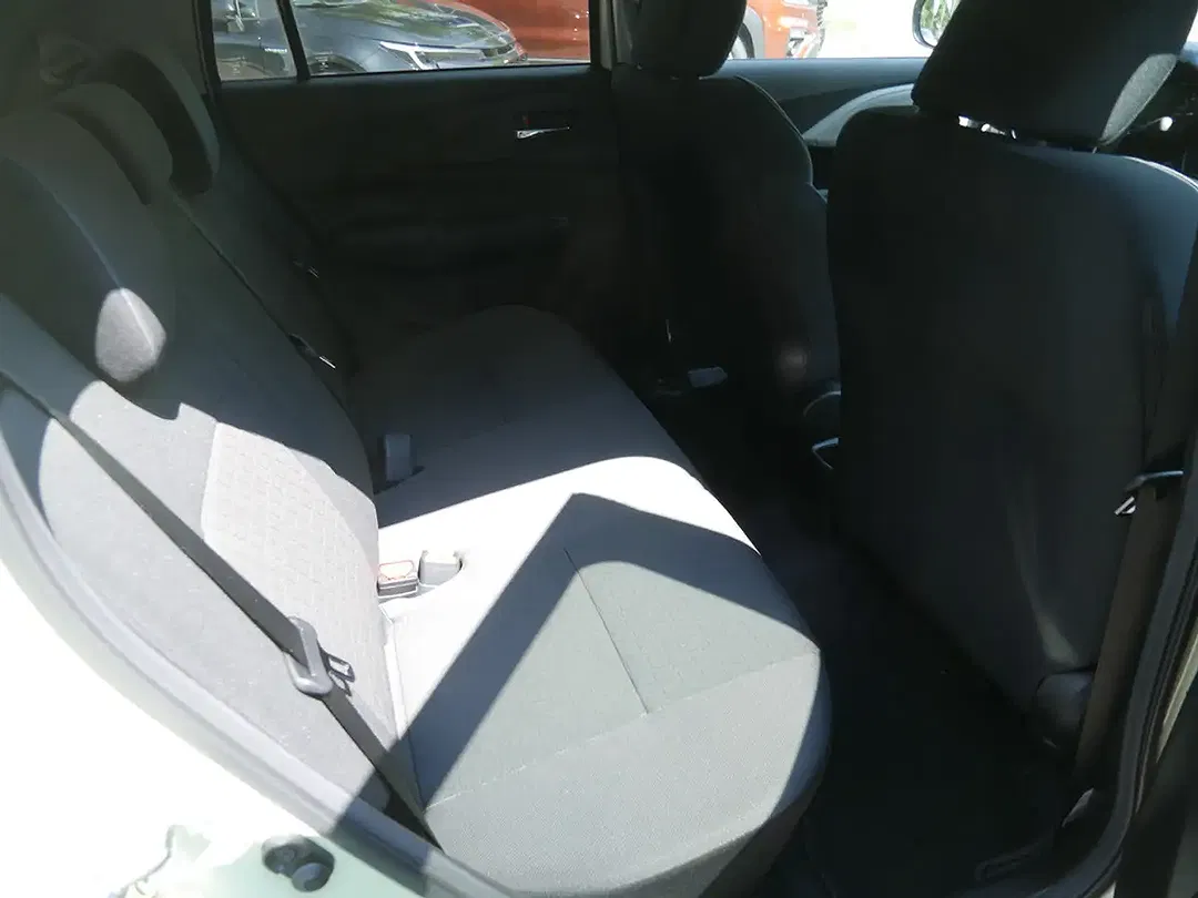 Suzuki Swift - Thumbnail 9