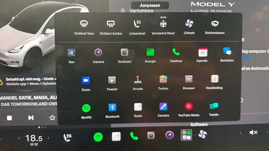 Tesla Model Y - Thumbnail 11