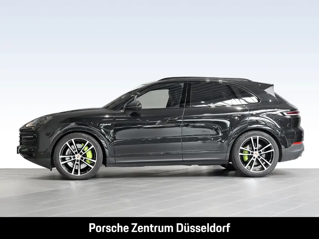 Porsche Cayenne - Thumbnail 2