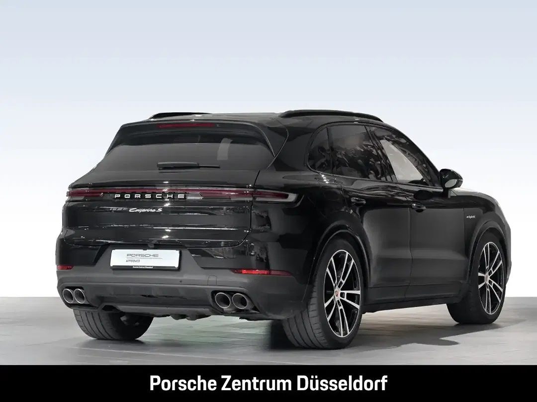 Porsche Cayenne - Thumbnail 4