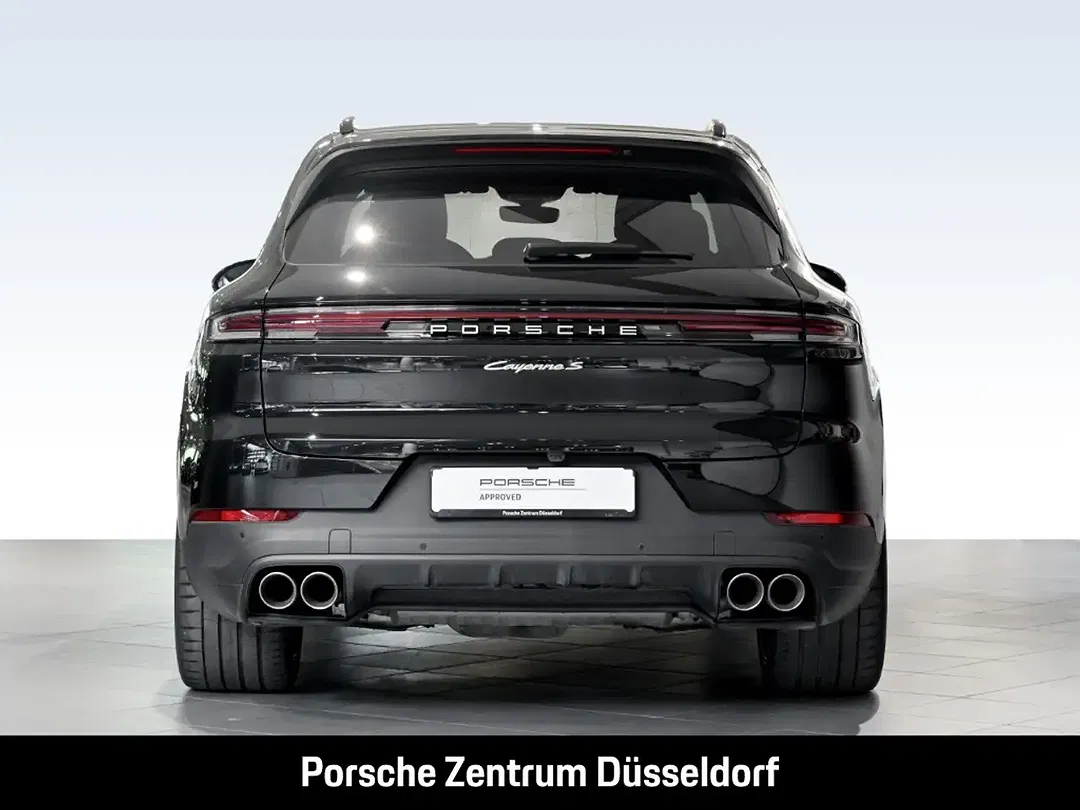 Porsche Cayenne - Thumbnail 5