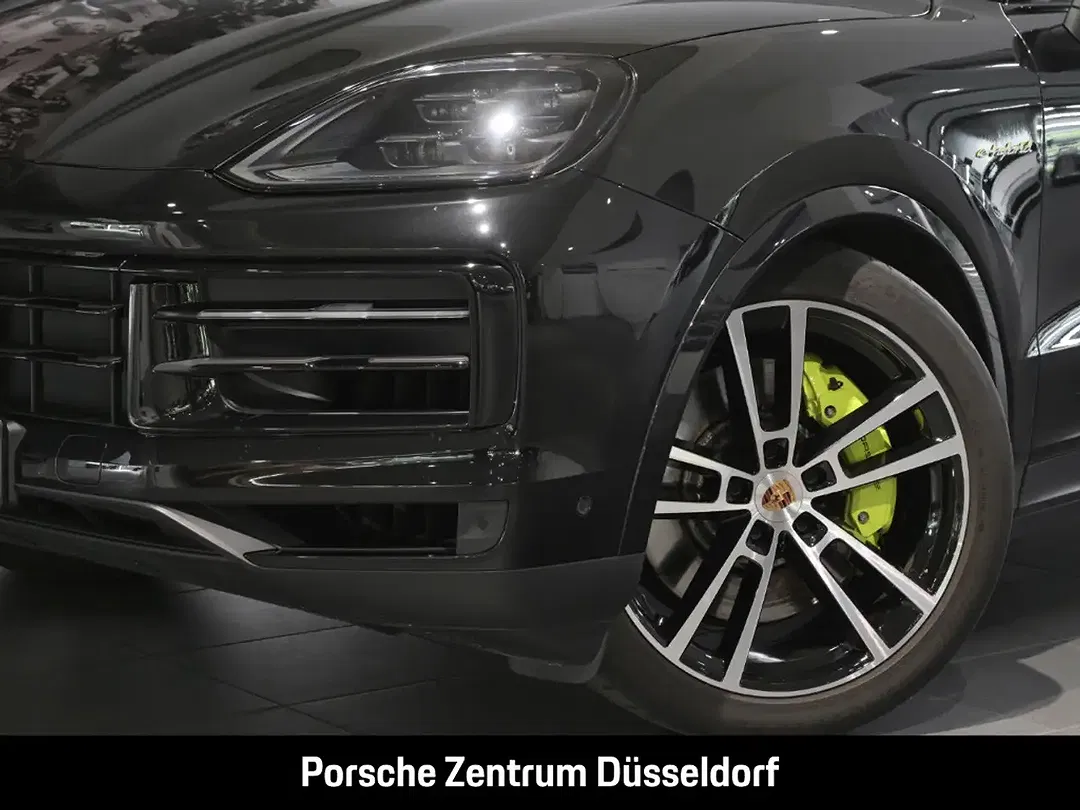 Porsche Cayenne - Thumbnail 6