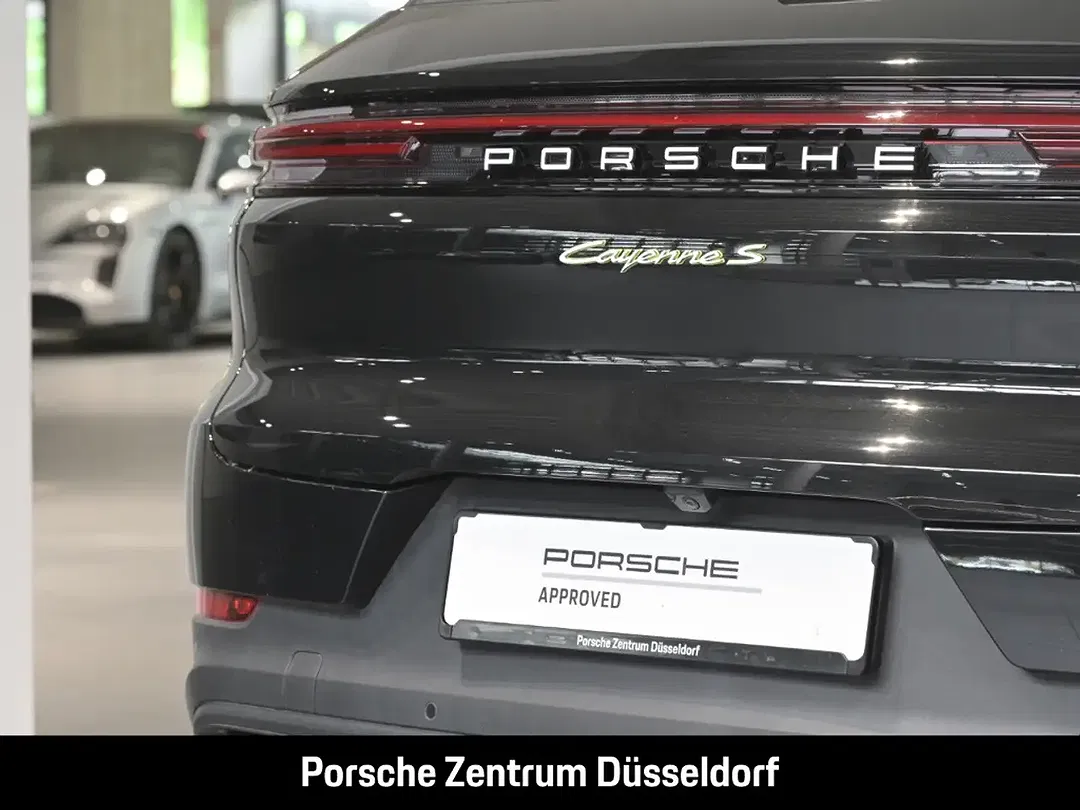 Porsche Cayenne - Thumbnail 8