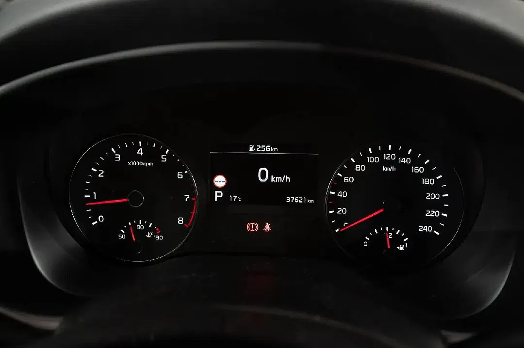 Kia Sportage - Thumbnail 14