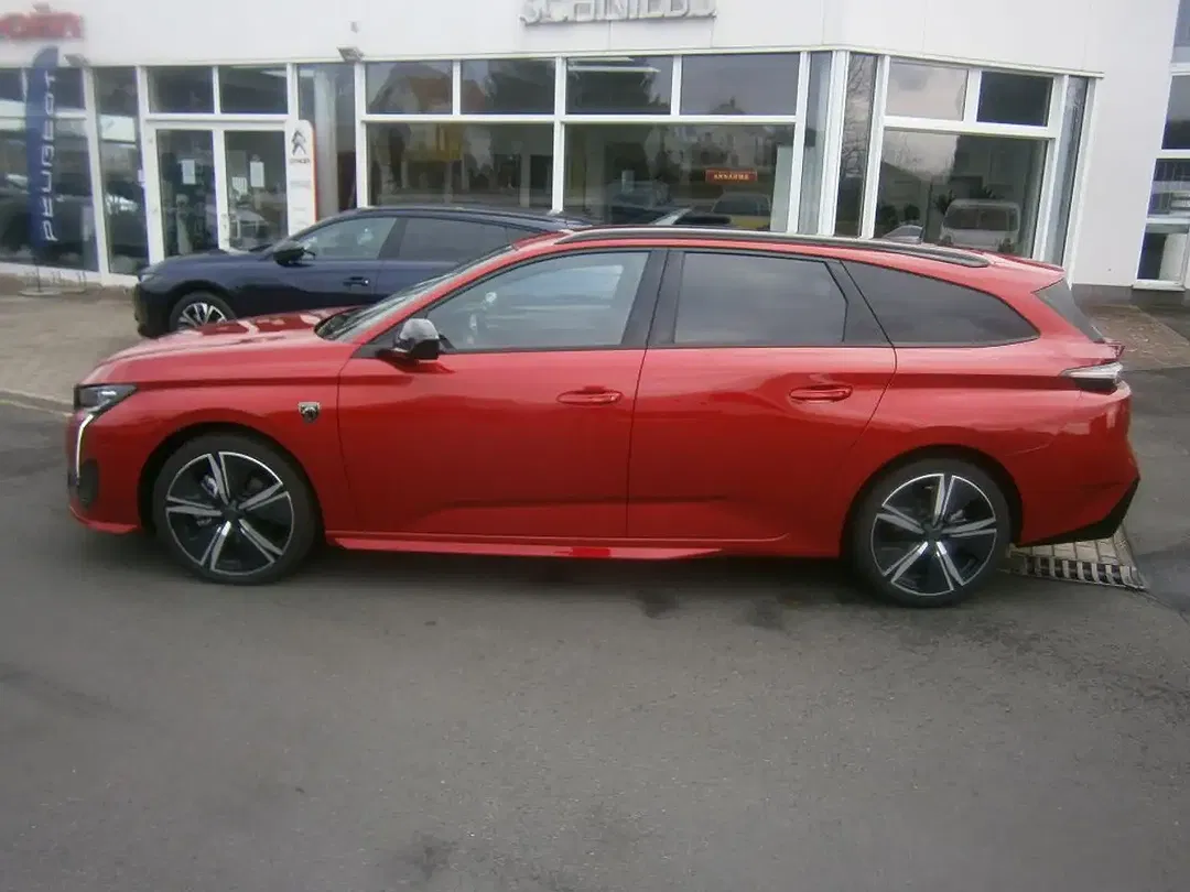 Peugeot 308 - Thumbnail 1