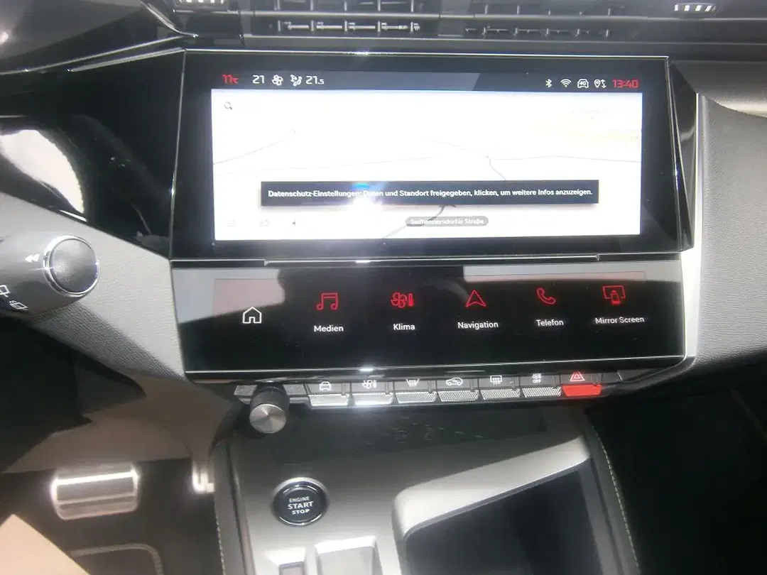 Peugeot 308 - Thumbnail 12