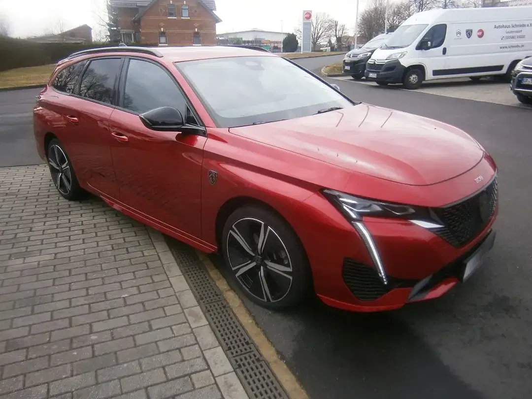 Peugeot 308 - Thumbnail 2