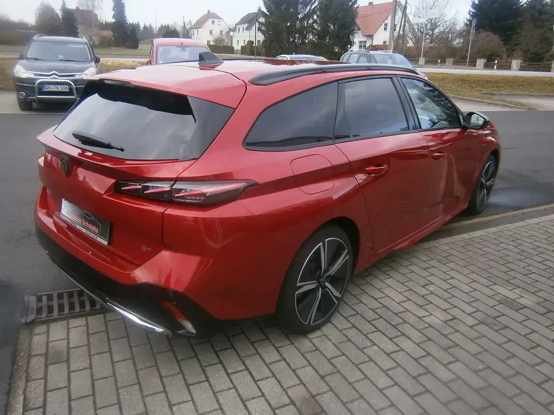 Peugeot 308 - Thumbnail 3