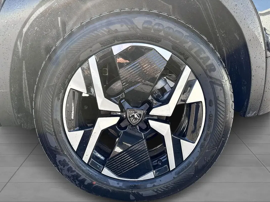 Peugeot 2008 - Thumbnail 6