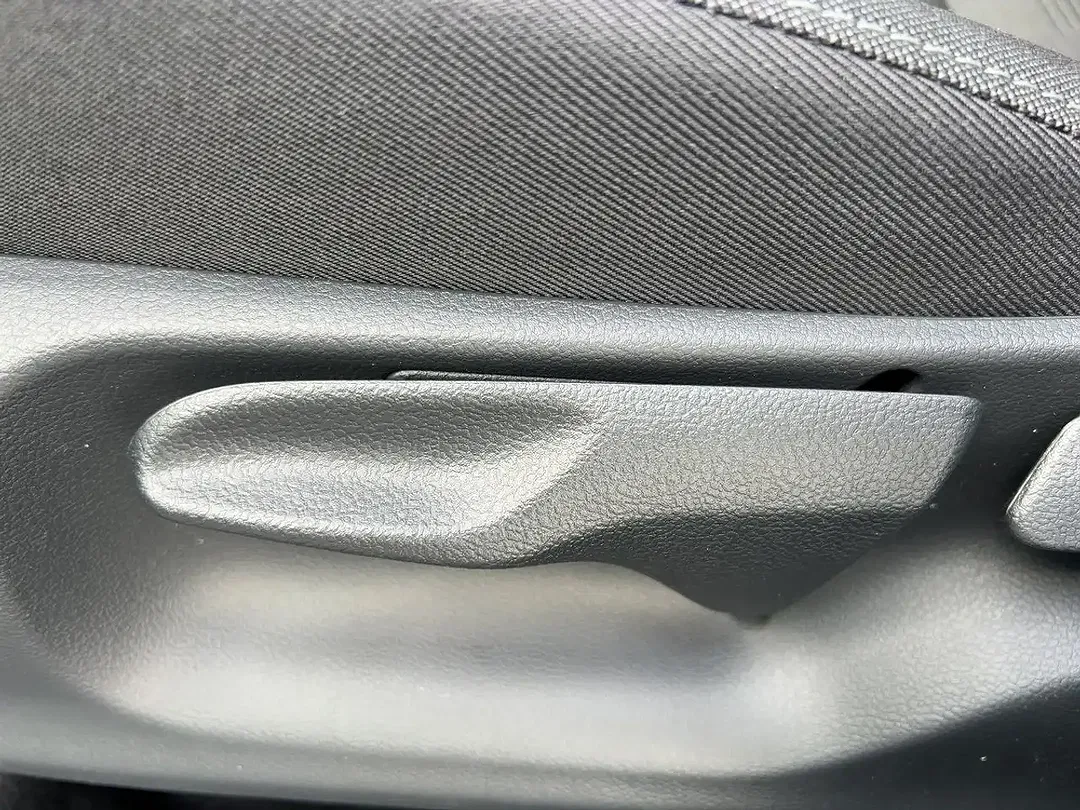 Toyota Yaris - Thumbnail 15