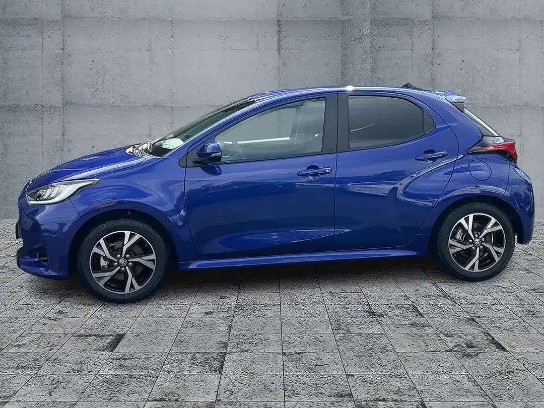 Toyota Yaris - Thumbnail 4