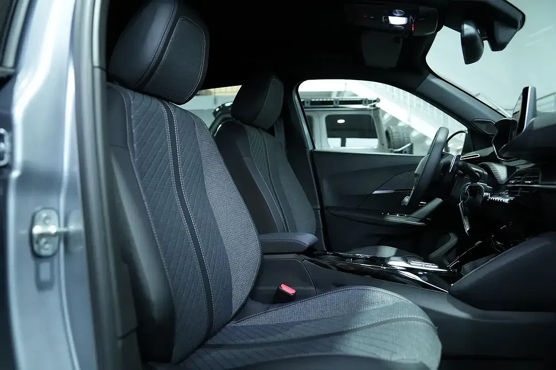 Peugeot 2008 - Thumbnail 15