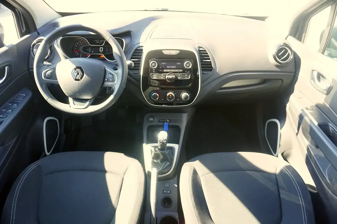 Renault Captur - Thumbnail 10