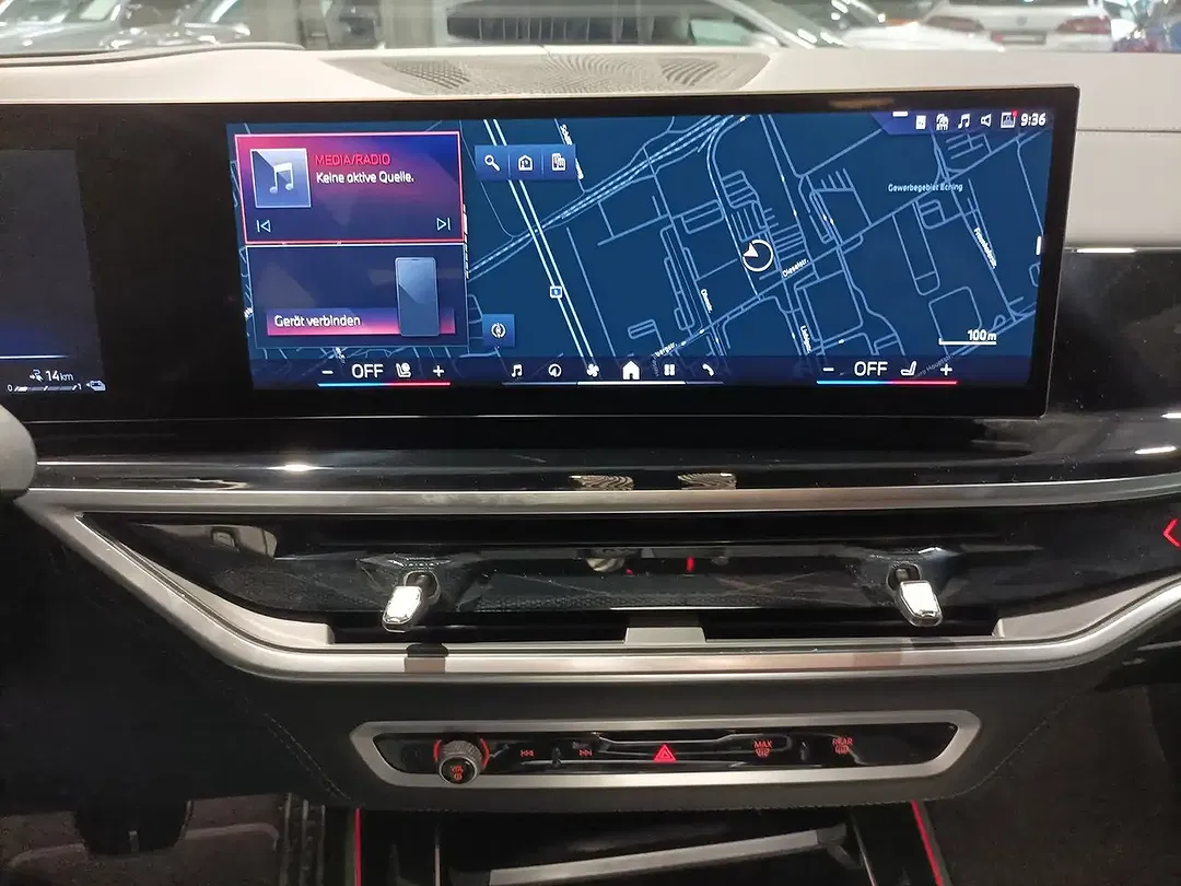BMW X5 - Thumbnail 11