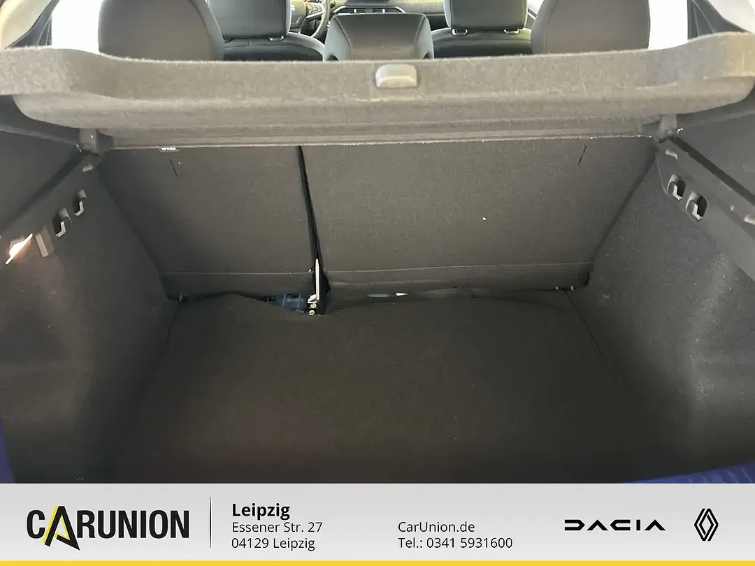 Dacia Sandero - Thumbnail 11