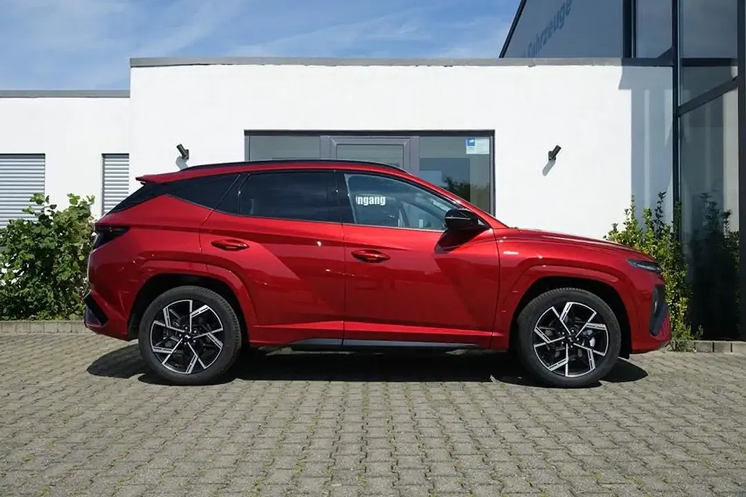 Hyundai TUCSON - Thumbnail 2