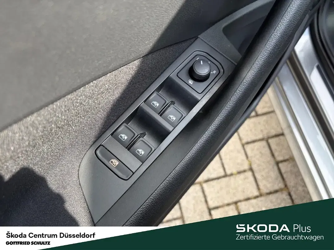Skoda Kamiq - Thumbnail 11