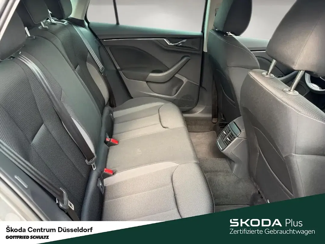 Skoda Kamiq - Thumbnail 8