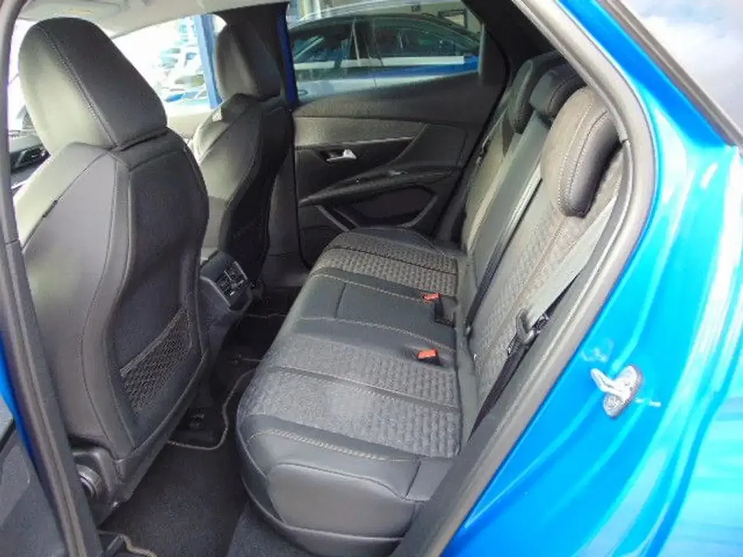 Peugeot 2008 - Thumbnail 11