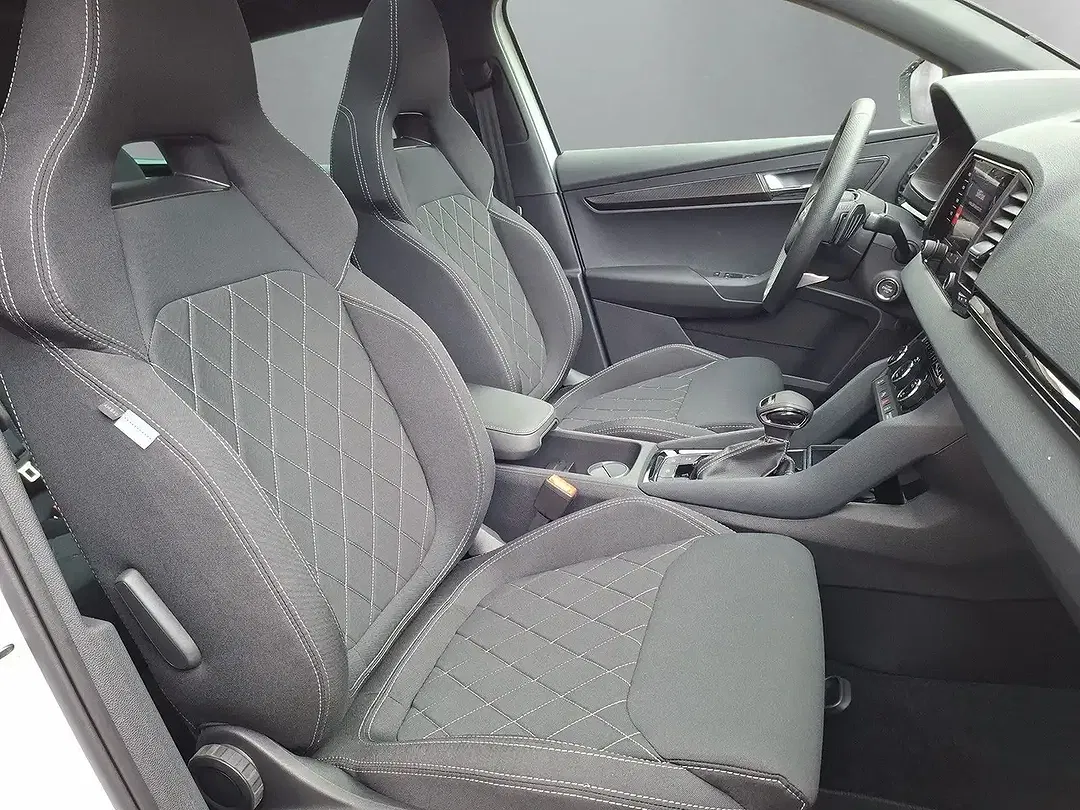 Skoda Karoq - Thumbnail 13
