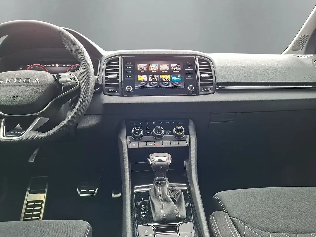 Skoda Karoq - Thumbnail 6