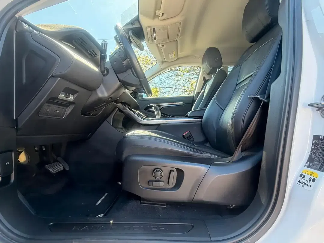 Land Rover Range Rover Evoque - Thumbnail 14