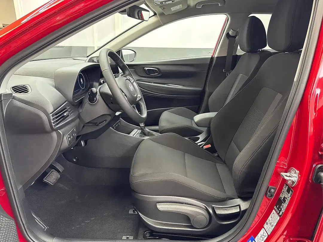 Hyundai i20 - Thumbnail 9