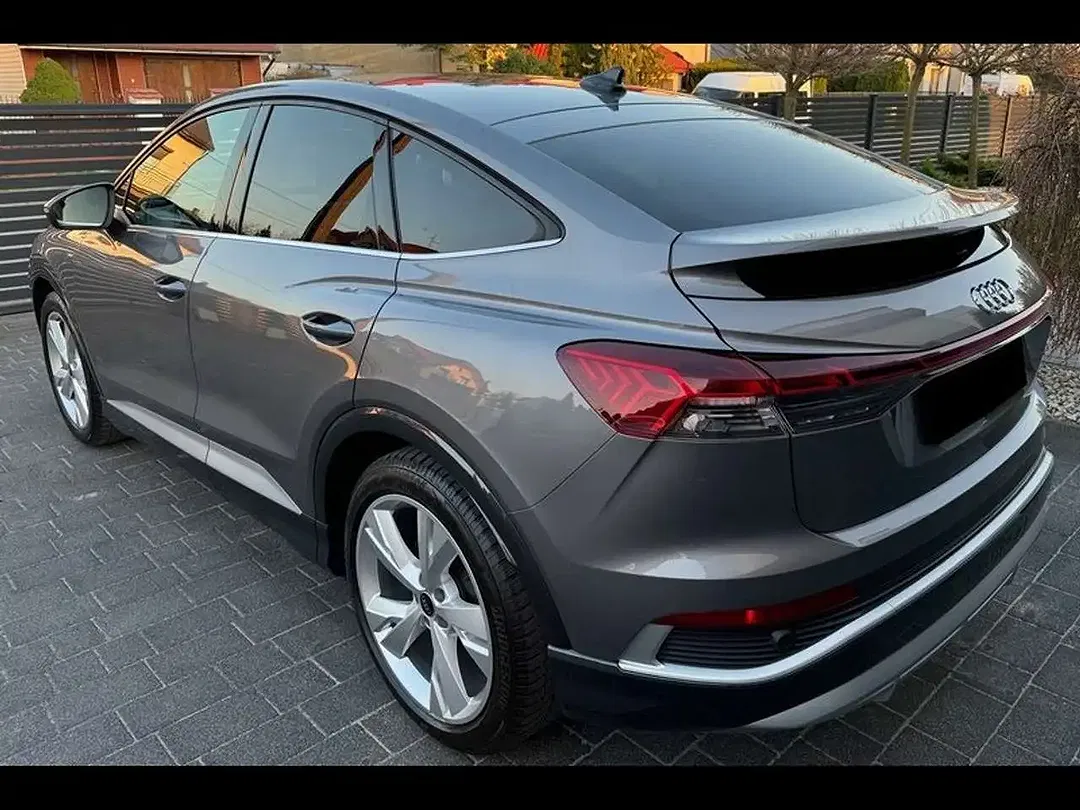 Audi Q4 e-tron - Thumbnail 9