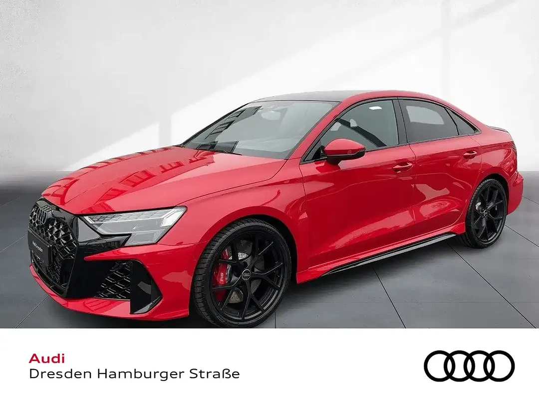 Audi RS3 - Thumbnail 1