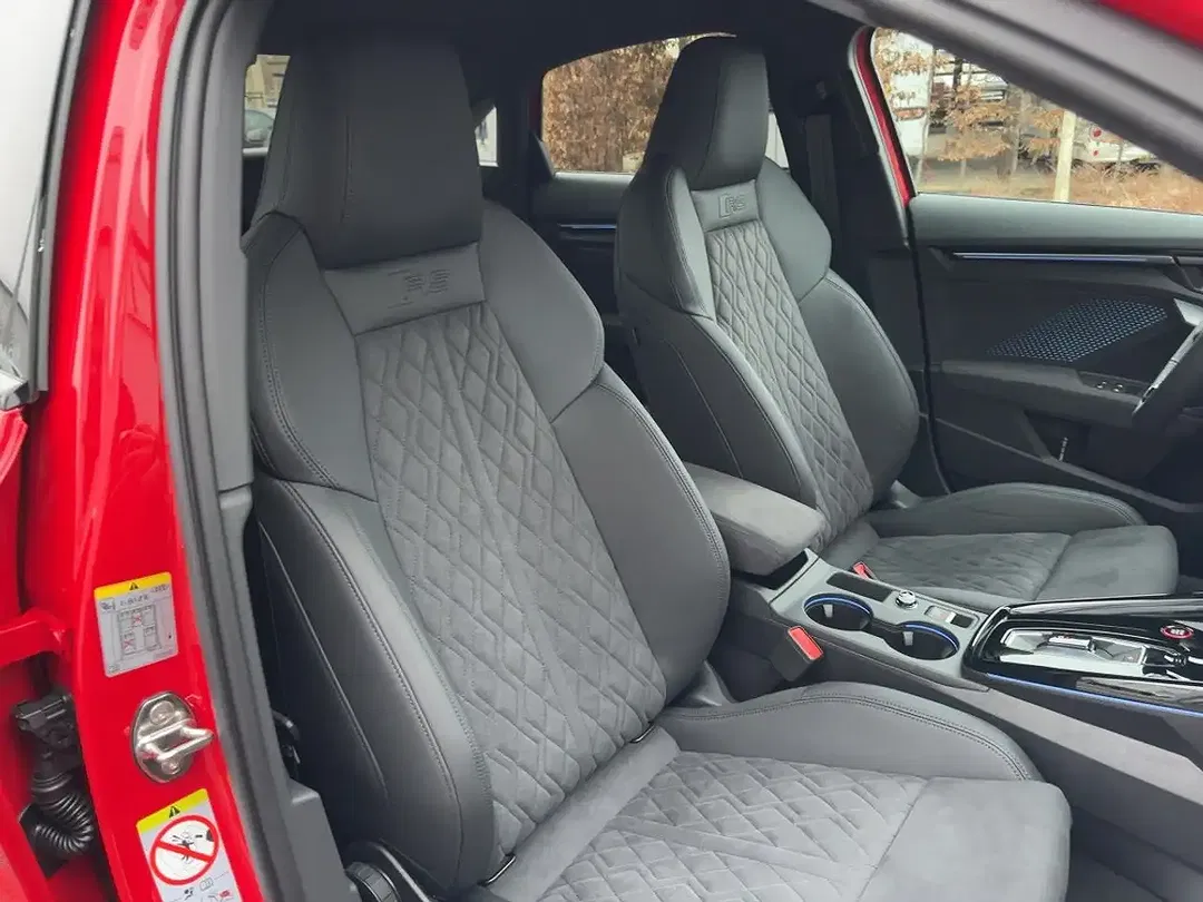 Audi RS3 - Thumbnail 11