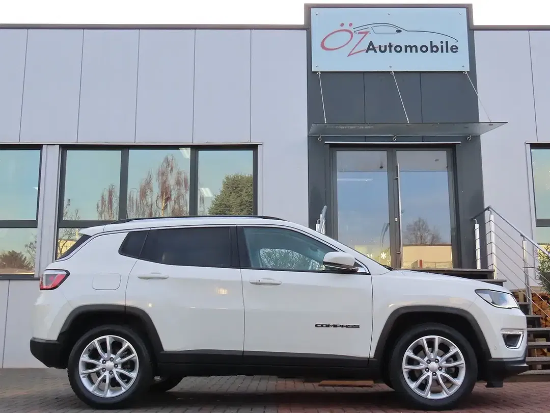 Jeep Compass - Thumbnail 11