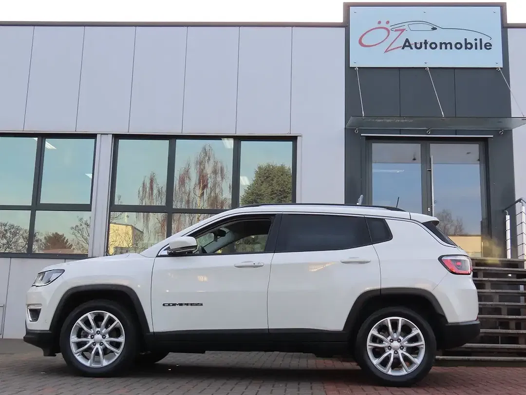 Jeep Compass - Thumbnail 12
