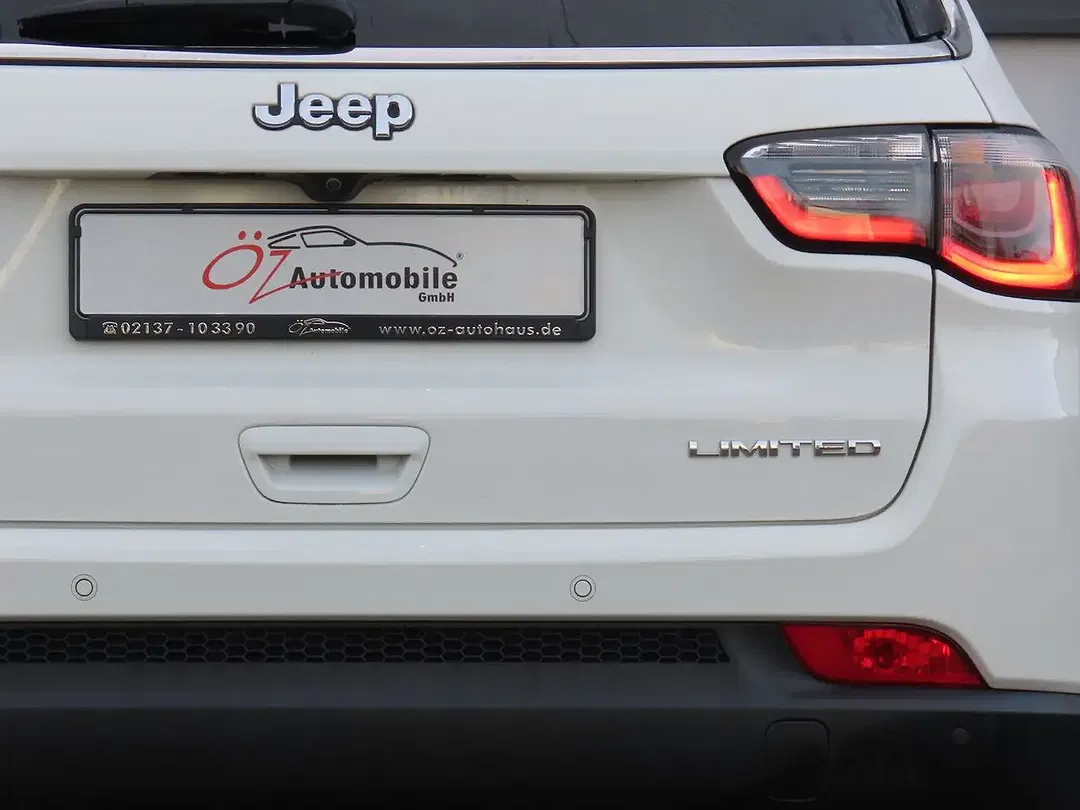Jeep Compass - Thumbnail 8