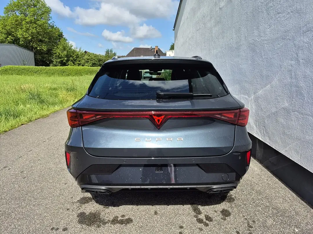 CUPRA Leon - Thumbnail 13