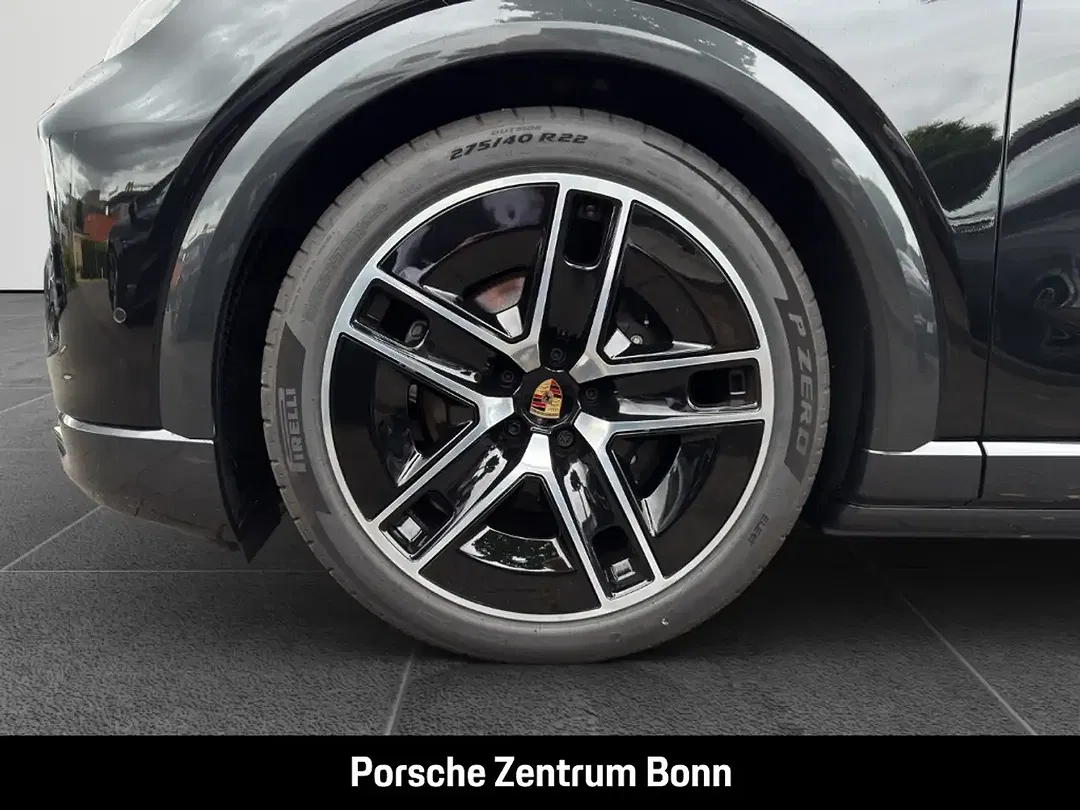 Porsche Cayenne - Thumbnail 22