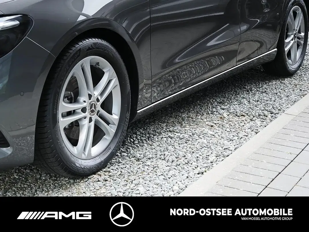 Mercedes-Benz B 200 - Thumbnail 5