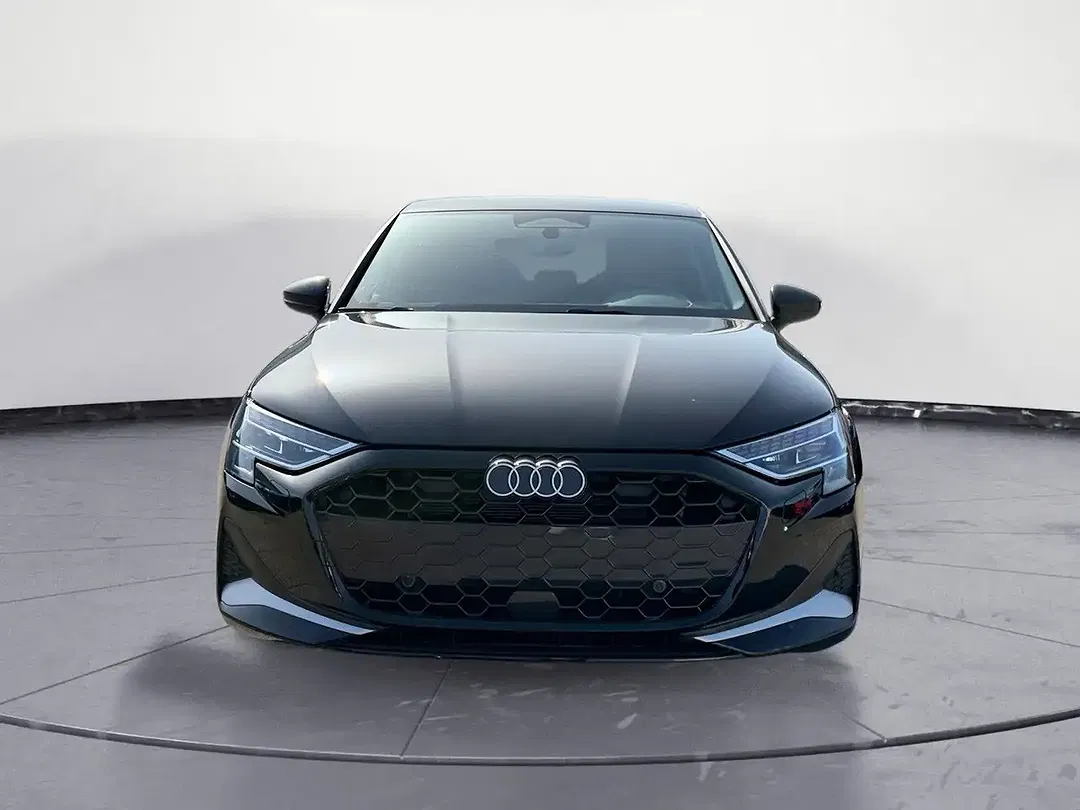 Audi A3 - Thumbnail 3