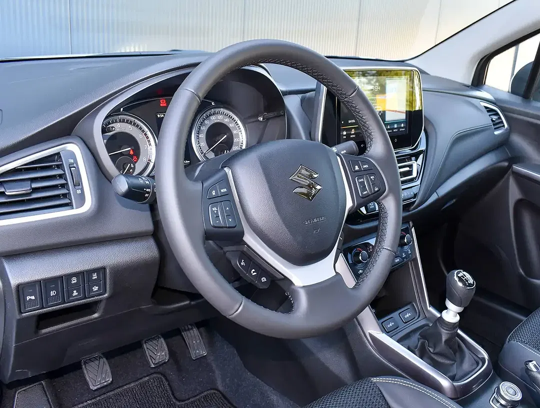 Suzuki S-Cross - Thumbnail 11
