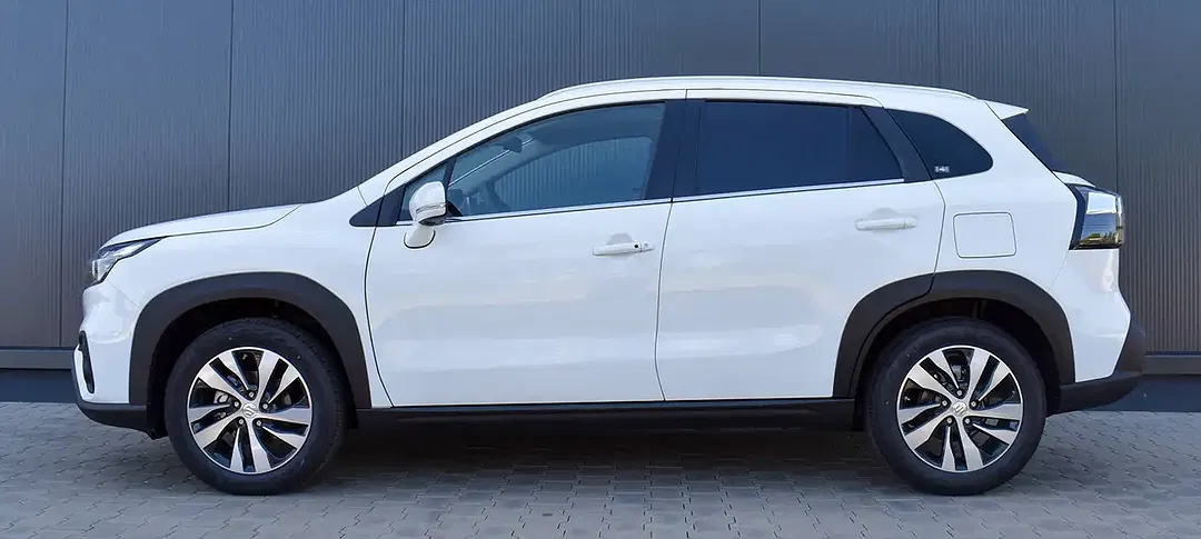 Suzuki S-Cross - Thumbnail 3