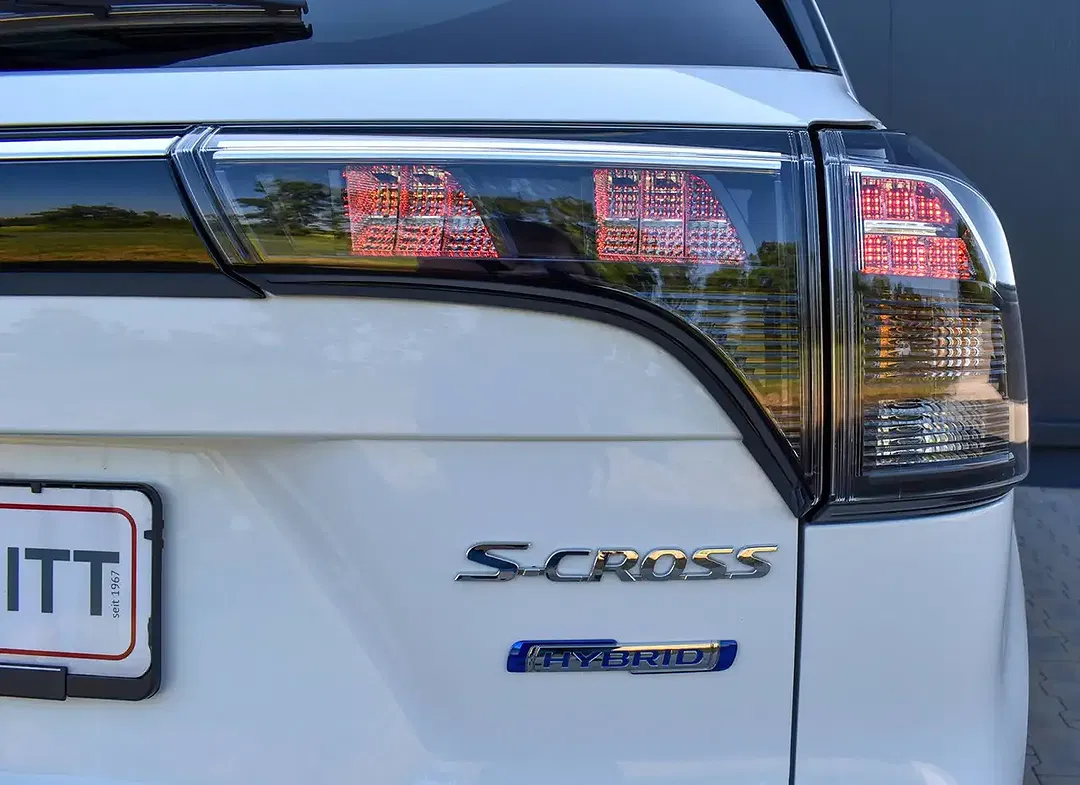 Suzuki S-Cross - Thumbnail 7