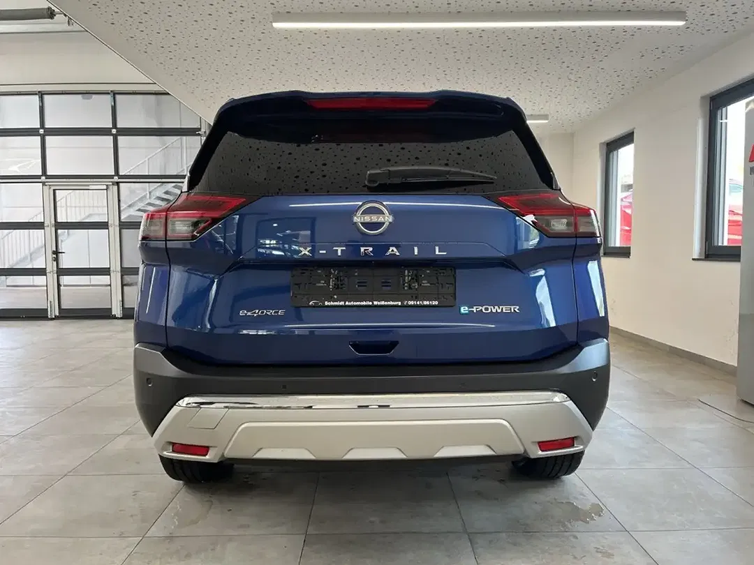 Nissan X-Trail - Thumbnail 3