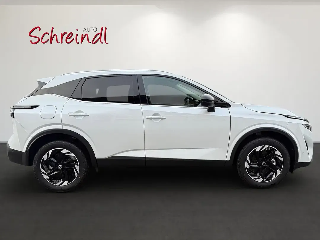 Nissan Qashqai - Thumbnail 3