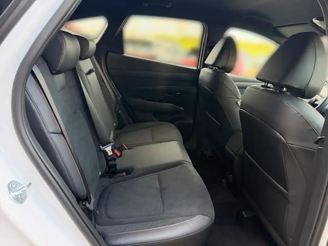 Hyundai TUCSON - Thumbnail 12