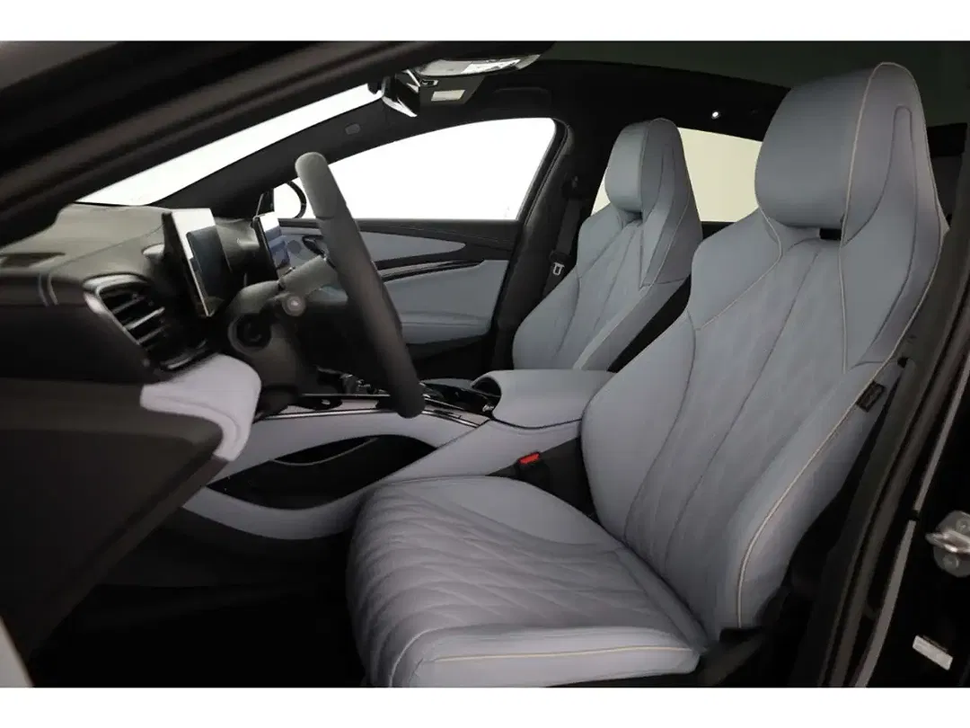 BYD Seal - Thumbnail 10