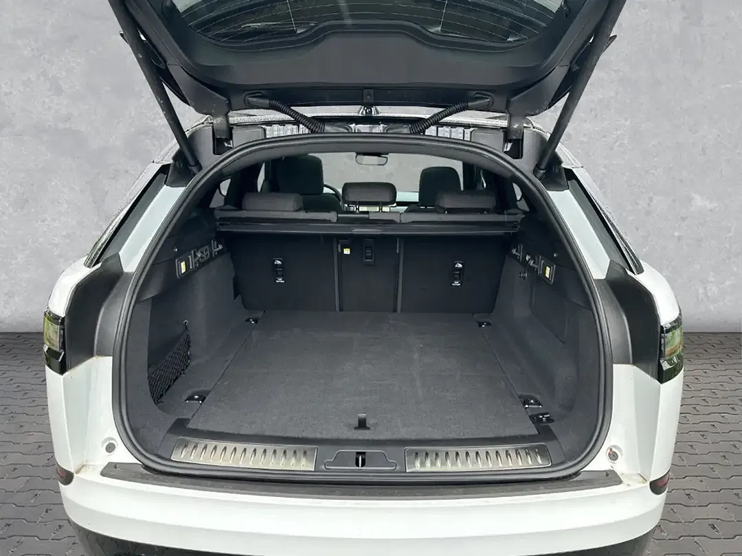 Land Rover Range Rover Velar - Thumbnail 14