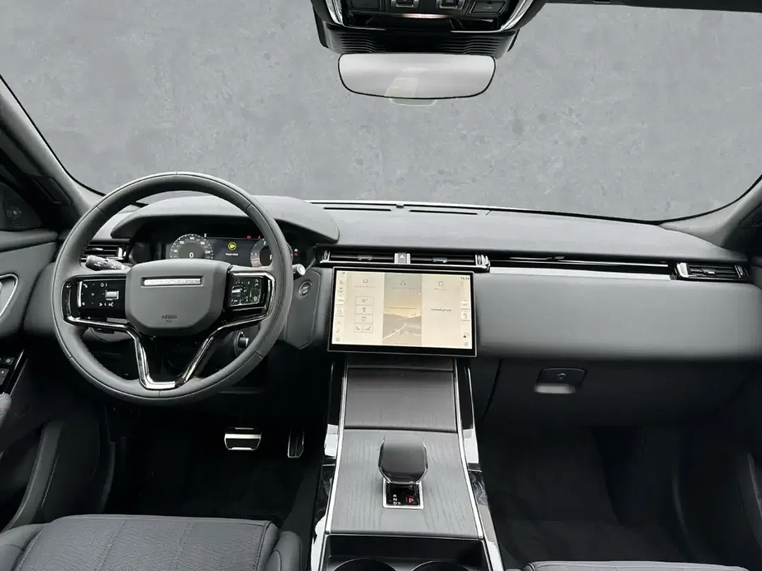 Land Rover Range Rover Velar - Thumbnail 4