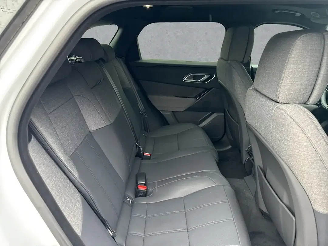 Land Rover Range Rover Velar - Thumbnail 5