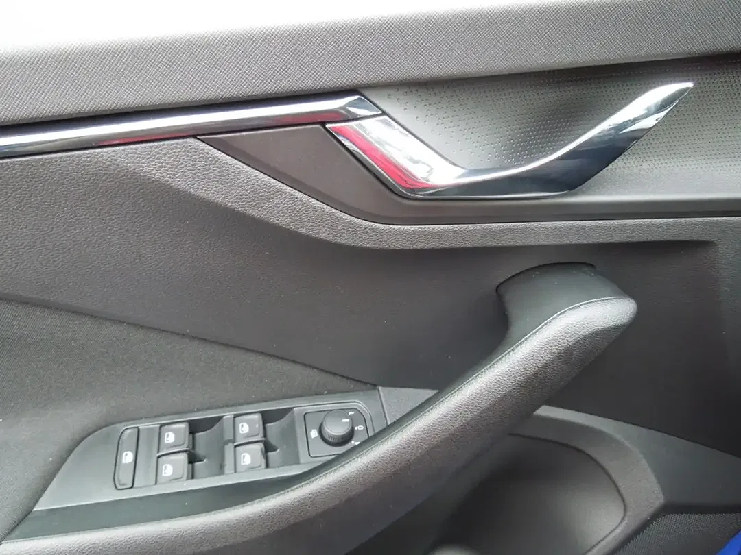 Skoda Kamiq - Thumbnail 8
