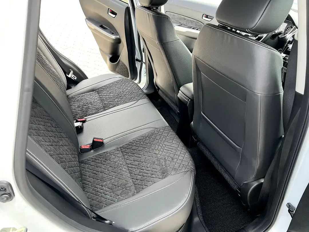 Suzuki Vitara - Thumbnail 15